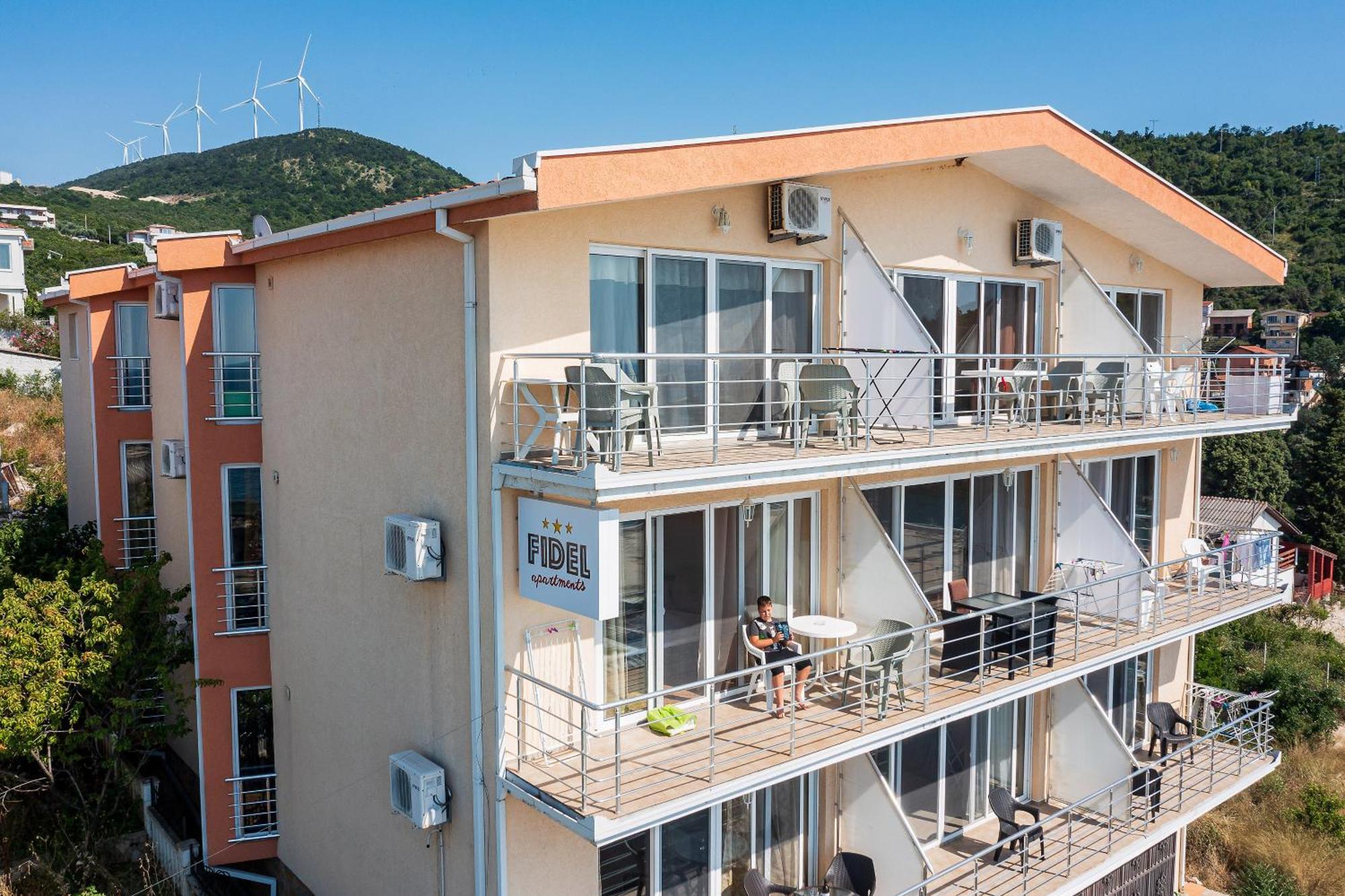 Fidel Apartments Круче Экстерьер фото