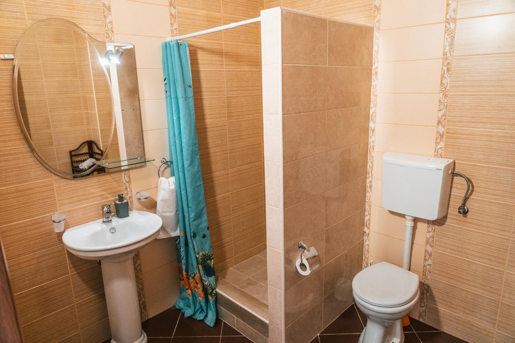 Fidel Apartments Круче Экстерьер фото